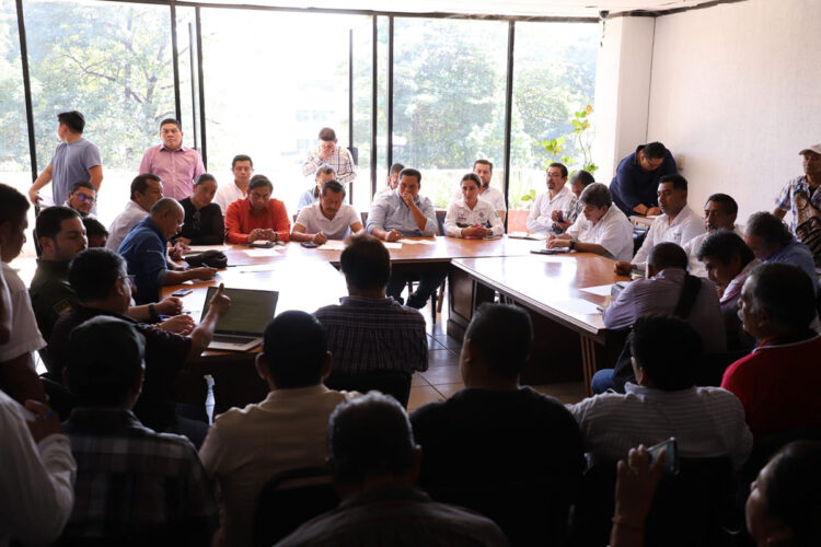 Acuerdan acciones para atender demandas del sector cafetalero