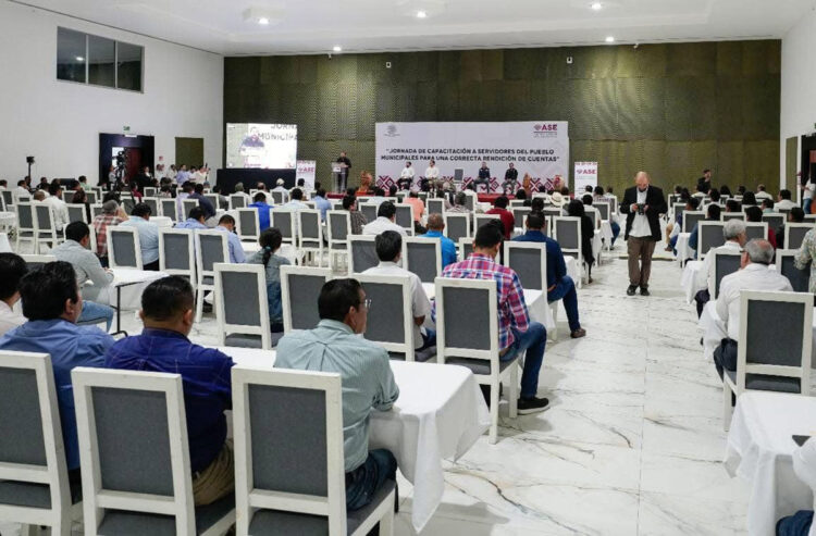 Inicia jornada de capacitación a servidores del pueblo municipales