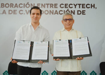 Histórica donación de equipo de cómputo al Cecytech por parte de DSTI México