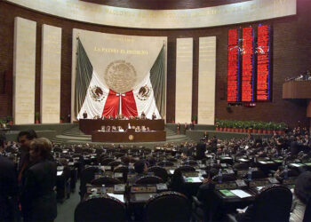 Diputados discutirán este sábado la Ley Infonavit