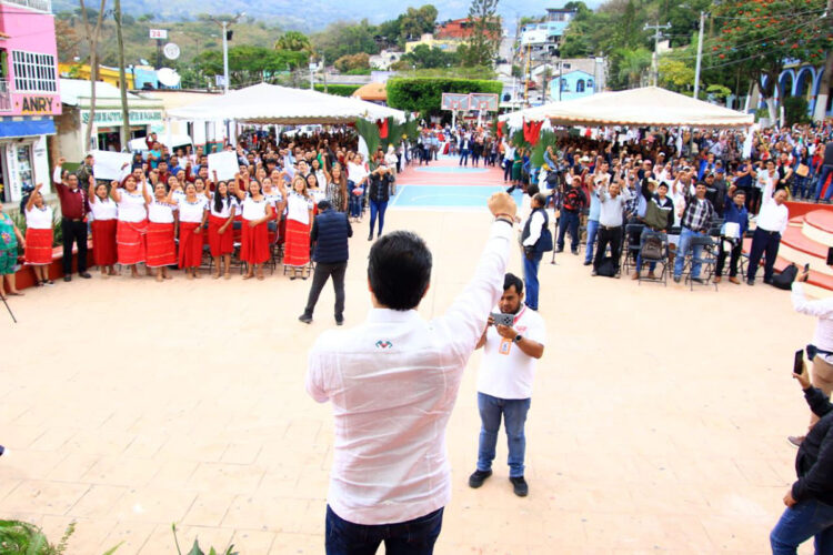 El día de hoy es histórico porque han dicho que sí a la transformación: Roger Mandujano