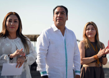 Eduardo Ramírez encabeza banderazo de inicio de la obra de mejoramiento de la imagen urbana y turística de Puerto Arista