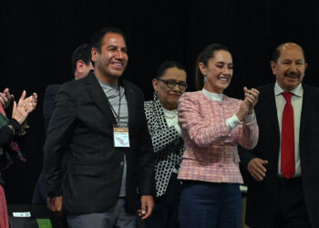 Eduardo Ramírez asiste al Encuentro Nacional Municipal, encabezado por la presidenta Claudia Sheinbaum