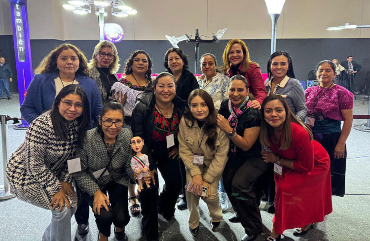 Alcaldesa de SCLC participa en el Encuentro Nacional Municipal 2025 encabezado por Claudia Sheinbaum