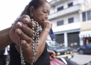 Iglesias católicas de México serán refugio para migrantes: Episcopado