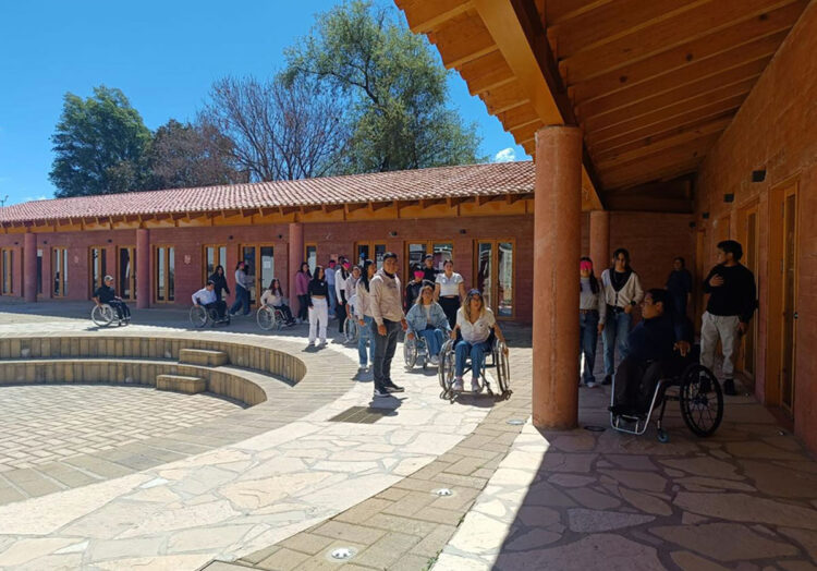 Imparten taller de sensibilización sobre discapacidad a universitarios en SCLC