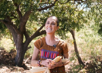 Claudia Sheinbaum envía al Congreso de la Unión reforma constitucional para proteger el maíz mexicano