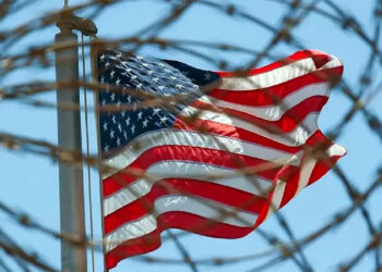 Trump enviará a migrantes irregulares a la prisión militar de Guantánamo