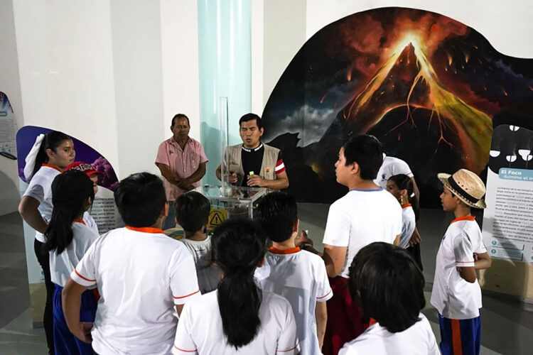 Desde enero, más de 6 mil personas visitan el Planetario Tuxtla y el MUCH