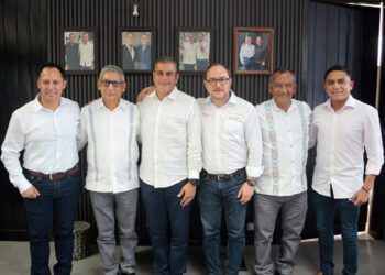 Cecytech y Ayuntamiento de Tapachula sostienen reunión para impulsar la educación