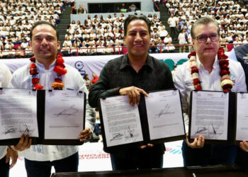 Eduardo Ramírez fortalece la educación con impulso a la conectividad y becas