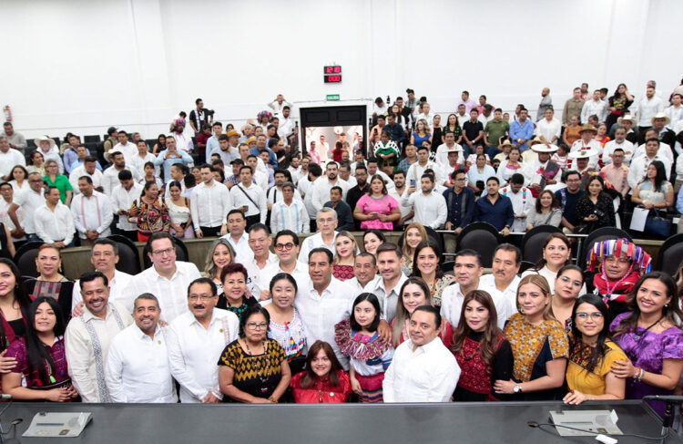 Eduardo Ramírez presente en aprobación de reformas en materia de pueblos y comunidades indígenas y afromexicanas