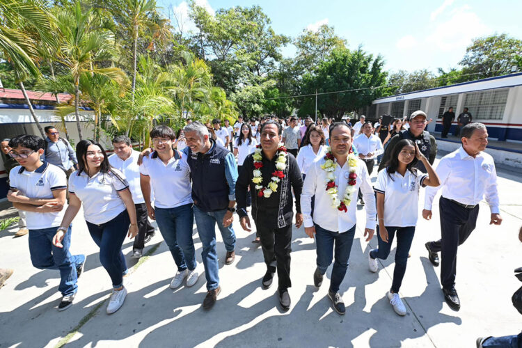 Eduardo Ramírez reitera compromiso con el desarrollo educativo y la seguridad de los jóvenes