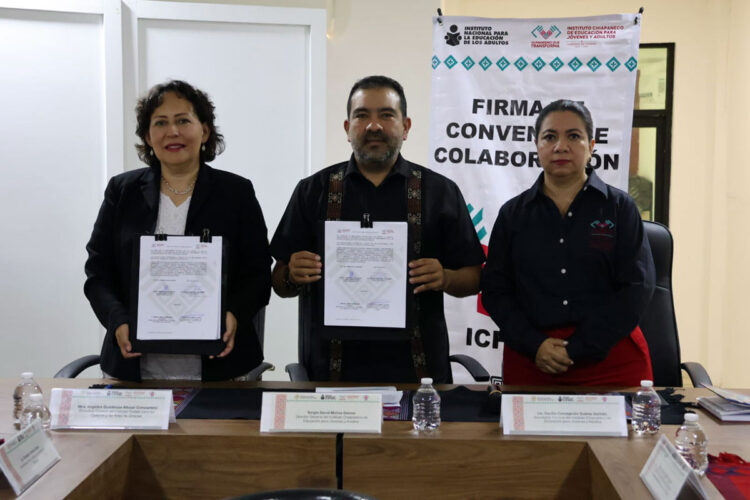 Icheja y Coneculta firman convenio de colaboración en favor de jóvenes y adultos