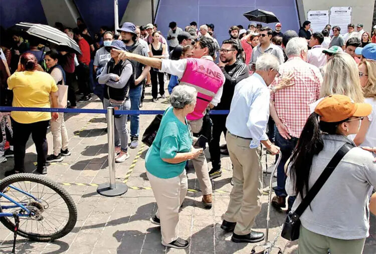 INE votará listas de candidatos, pese a errores; Senado subsanó parcialmente