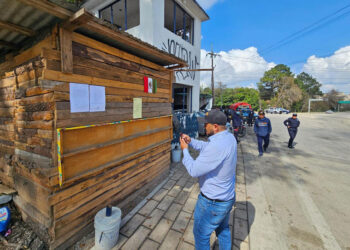 Autoridades notifican a invasiones en la salida de San Cristóbal a Comitán
