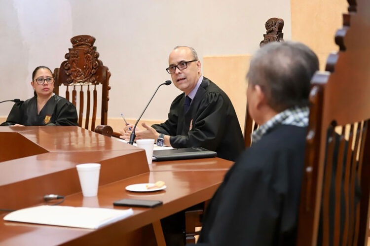 Celebra Pleno de Distrito del Poder Judicial Sesión Ordinaria