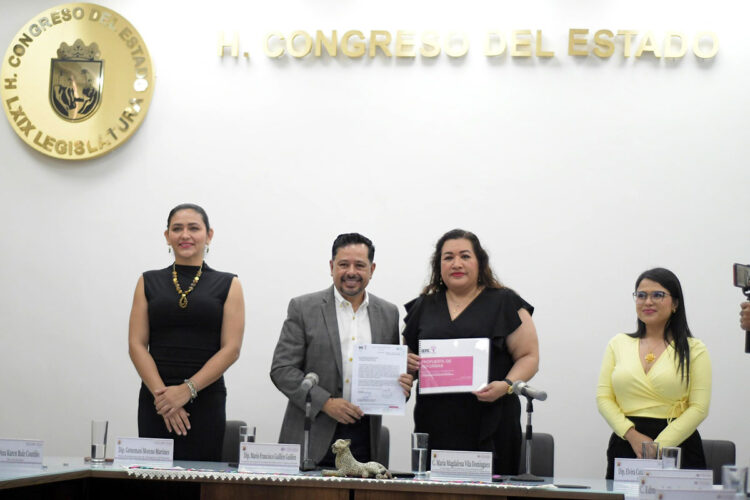 Recibe Congreso propuestas de reformas a la Ley Electoral de Chiapas