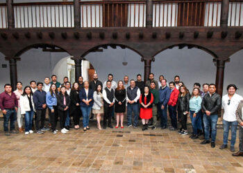 Se reúne Fabiola Ricci con integrantes del Colegio de Arquitectos del Sureste