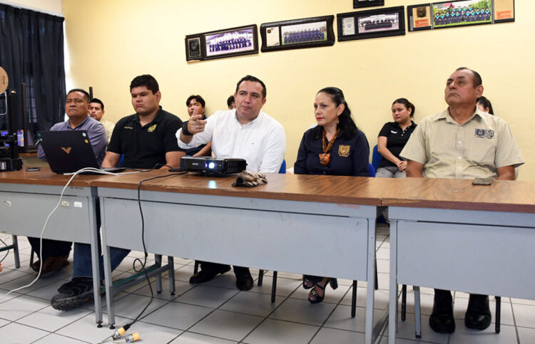 Participan estudiantes de la UNACH y Estados Unidos en proyecto que impulsa la interculturalidad y la tecnología