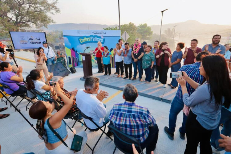 Inaugura Ángel Torres el Bulevar principal de la Gabriel Gutiérrez Zepeda