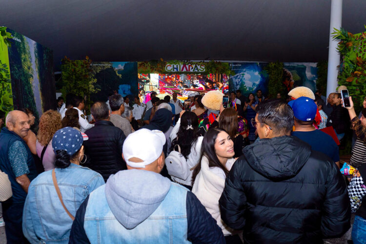 Chiapas deslumbra en la Feria Nayarit 2025