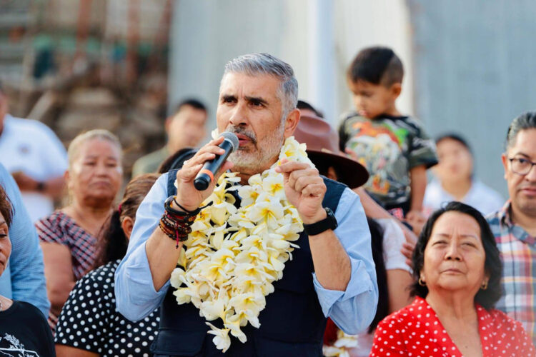 Inaugura Ángel Torres una calle más en la colonia Chiapas Solidario