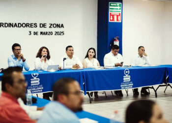 Cobach realiza reunión de evaluación con coordinadores de zona