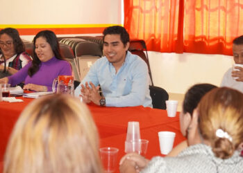 Encuentro clave en la sede estatal del PT