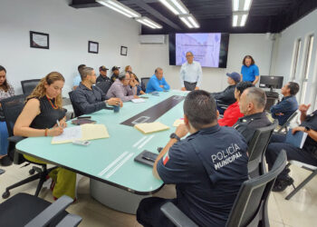 FGE y FBI coordinan acciones para combatir pandillas en Chiapas