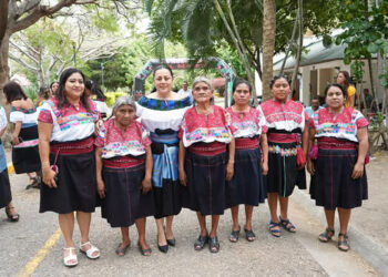 Refrenda Flor Guirao Aguilar compromiso con las mujeres indígenas de Chiapas