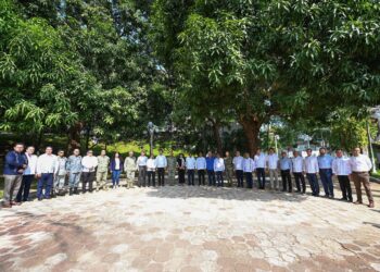 Atestigua presidente del Congreso firma del Acuerdo de Paz entre Chiapas y Tabasco