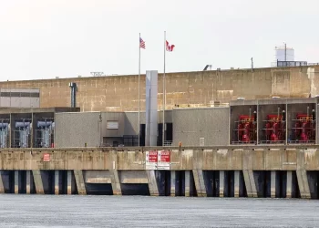 Ontario se retracta en menos de 24 horas: no subirá precio de luz