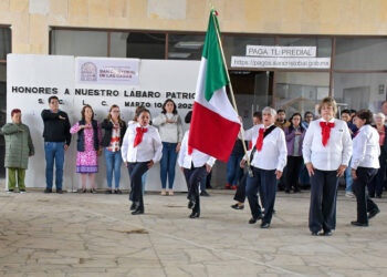 Honores a la Bandera en San Cristóbal de Las Casas