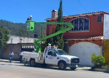 Mejoran alumbrado público en la zona sur de San Cristóbal