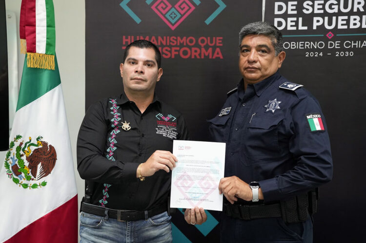 Secretario de la SSP entrega nuevos nombramientos policiacos