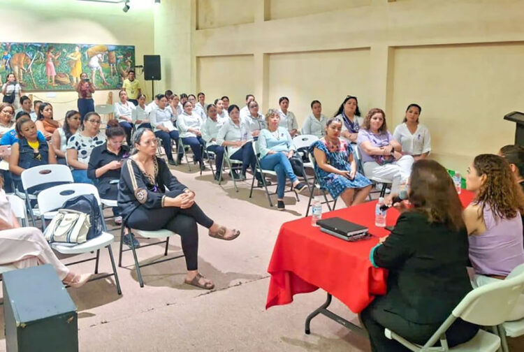 Ayuntamiento realiza ponencia ‘Mujeres en la Política’
