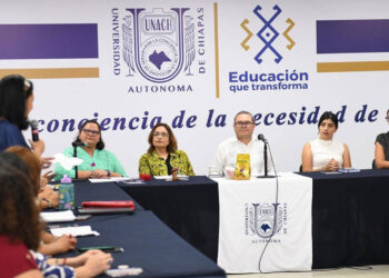 Participan unachenses en el Taller de Acompañamiento para Mujeres Líderes Universitarias en el Sur de México