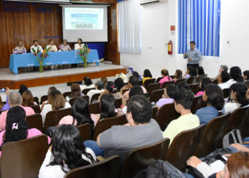 Destacan en la UNACH la labor de mujeres exitosas en el ámbito científico