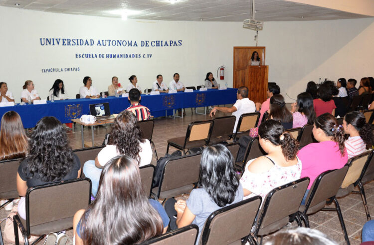 Realizó UNACH Foro ‘La Mujer exitosa en el campo profesional de la Pedagogía’