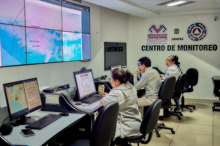 Ceniza del Volcán del Fuego de Guatemala no representa riesgo para Chiapas