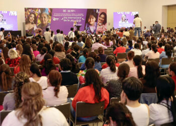 Participa Voluntariado del PJE en conferencia sobre el Derecho de las Mujeres y Niñas a la Igualdad Sustantiva