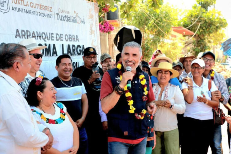 Familias de Buena Vista Loma Larga tendrán calle nueva tras 20 años de espera: Angel Torres