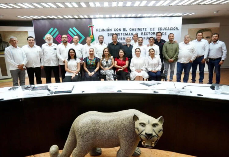 Cecytech y TBC fortalecen la alfabetización en Chiapas