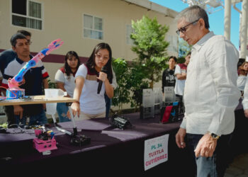 Inicia la entrega de fichas para nuevo ingreso al Cecytech y TBC