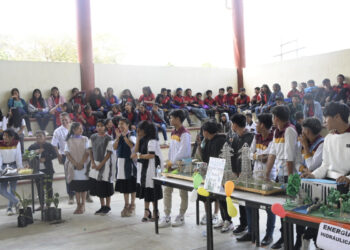 Jóvenes de San Juan Cancuc descubren su futuro con el Cecytech