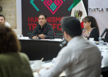 Eduardo Ramírez encabeza reunión de evaluación con integrantes del Gabinete Legal