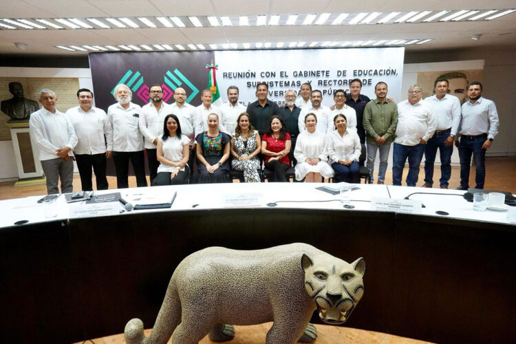 Nuestra meta es alfabetizar a 200 mil personas este 2025: Eduardo Ramírez