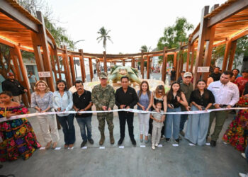 Eduardo Ramírez transforma a Puerto Arista con obras que impulsan el turismo y el desarrollo