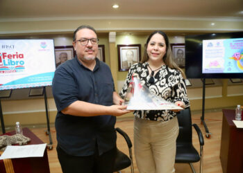 Presentan en el Poder Judicial el libro ‘Para decir adiós: Las dos princesas’